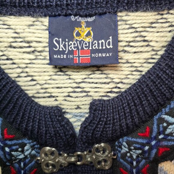 Vintage Skjaeveland Made In Norway 100% Wool Sweater Cardigan - Picture 9 of 10